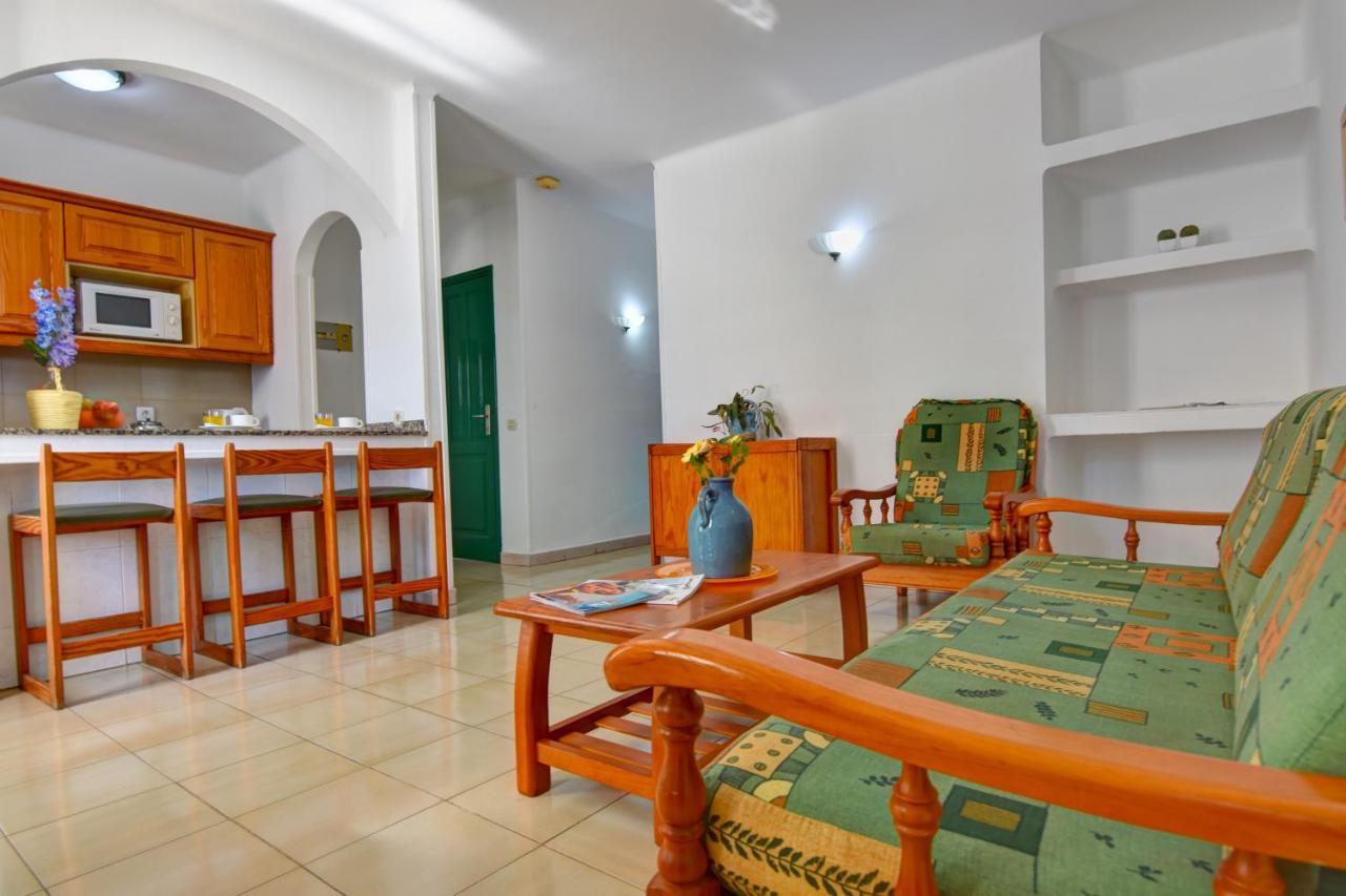 Apartamentos Luz Y Mar Puerto del Carmen  Kültér fotó